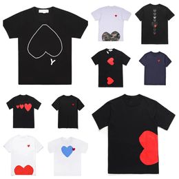 2023 Play Mens T-shirt Designer Red Comes Heart Femmes Garcons S Badge des Quanlity Ts Cotton CDG broderie à manches courtes BG