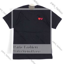 2023 Play Mens T-shirt Designer Rouge Commes Coeur Femmes Garcons S Badge Des Qualité Ts Coton Cdg Broderie À Manches Courtes BG 668