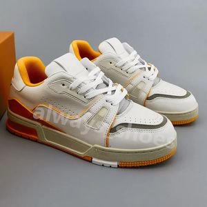 2023 impression baskets chaussures personnalisé hommes chaussures de sport gris orange rouge formation chaussure formateur sauvage bas-top skate plate-forme classique luxe 39-44 A17