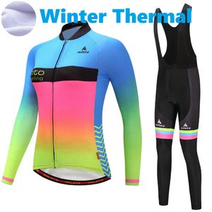 2024 Pro Femmes Pink Green Winter Cycling Jersey Ensemble de vélos de montagne à manches longues Vêtements de vélo de montagne respirants