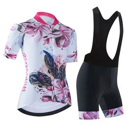 2024 Pro Women Summer Cycling Jersey Set à manches courtes Vêtements de vélo de montagne Vêtements de vélo de montagne respirant Vêtements à vélo de vélo de port v1