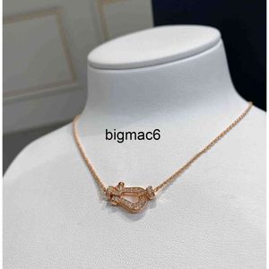 2023 Kwaliteitsbedelhangerketting met diamant in twee kleuren verguld met stempel PS4492A