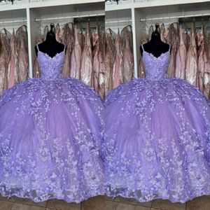 2023 Robes de quinceanera papillon violet fleurs de floral dentelle applique spaghetti v robes de bal à col en soirée robe de bal formelle douce 15 g 214d