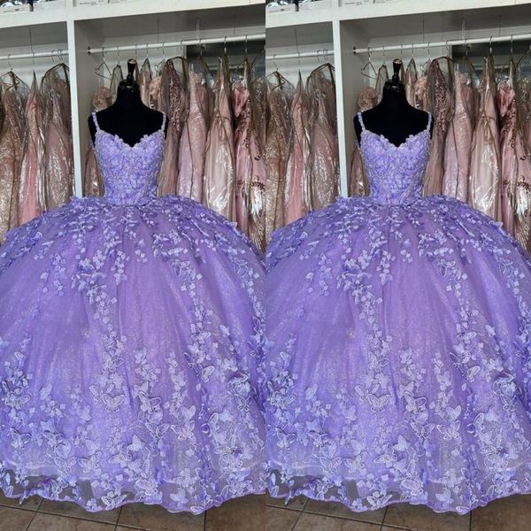 2023 robes de Quinceanera violet papillon fleurs florales dentelle appliques spaghetti col en v robes de bal soirée formelle robe de bal Sweet290m