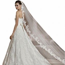 2023 ECHTE FOTO'S WIT/IVORY Wedding Veil LG Comb Lace Mantilla Cathedral Bridal Veils Wedding