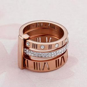 2023 Ring Designer Women Roestvrij staal Rose Goud Romeinse Romeinse Ring Fashion Bruiloft Betrokkenheid Sieraden Verjaardagsgeschenk geen doos 249k