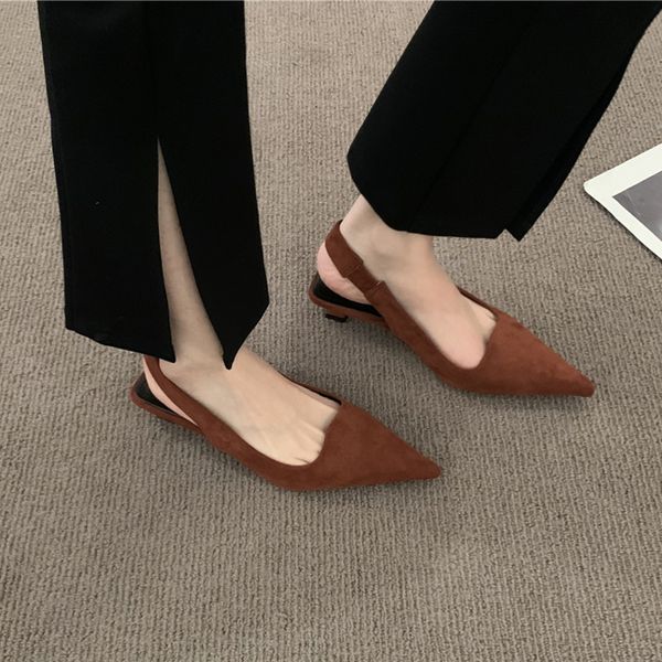 2023 sandales confort chaussures pour femmes été talons costume femme Beige nouveau pointu filles haute couture bas chat printemps Stiletto rétro