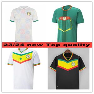 2023 Senegal 1 ster voetbalshirts 22 23 MANE KOULIBALY GUEYE KOULIBALY SARR Maillot de Mannen voetbalshirt uniform