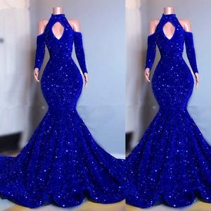 2023 sexy avondjurken dragen koninklijk blauw fluwelen kristallen pailletten lange mouwen Mermaid prom -jurken lovertjes elegante off -schouder vrouwen fo 3454