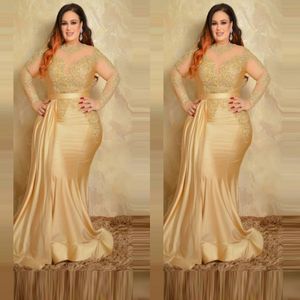 2023 Sexy plus size formele avondjurken elegant met lange mouwen goud kanten hoge nek schede speciale gelegenheid jurk moeder van de br 212y