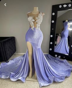 2023 robes de bal sexy bijou cou lilas velours dentelle appliques sirène perles de cristal côté fendu robe de soirée porter des robes d'occasion spéciale longueur de plancher