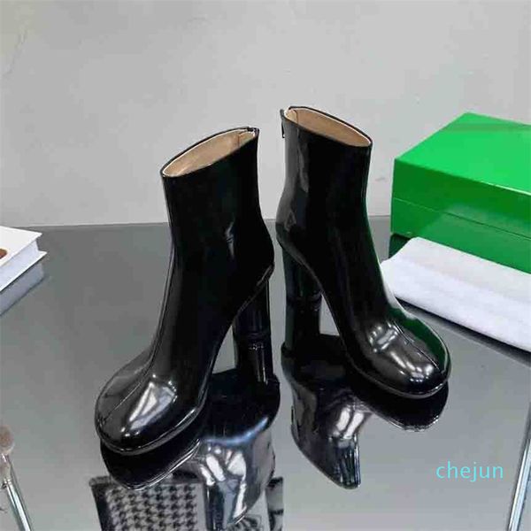 2023 bottes courtes en cuir de vachette métal chaussures pour femmes classique talon épais en cuir chaussures de créateur de mode grande taille 35-40 US4-US9