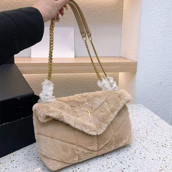 2023 Épaule Furry Designer Fourre-tout Sac Hiver Fourrure Puffer Chaîne Sacs À Main Femme Doux Chaud Lou Épaule Pochette Bourse 5A