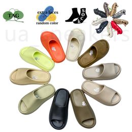 2023 Diapositives Pantoufles Desert Sand Earth Brown Bone White Glow Green Enflame Orange Ochre Resin Soot flip flop Pantoufles Designers Sandals