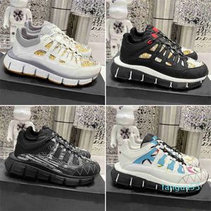 2023-Sneakers Men Femmes Chaussures Italie triple noir noir vert orange blanc bleu rose rose entraîneur de créateurs de luxe