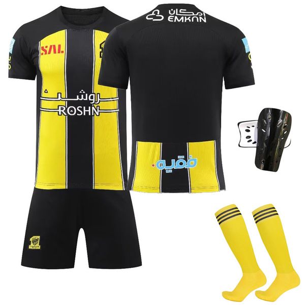 2023 Jersey de fútbol Hombres Jersey 23 24 Hogar lejos Camisa de fútbol de manga corta de secado rápido Logotipo personalizado Uniforme deportivo al aire libre Enfants Football Jerseys Kits para niños Camisa