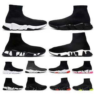 2023 Chaussette Chaussures Baskets De Sport Bottes Plates Running Beige Glitter Bleu Graffiti À Lacets Triple Noir Blanc Semelle Transparente Luxe Hommes Femmes Taille 36-45 NO18