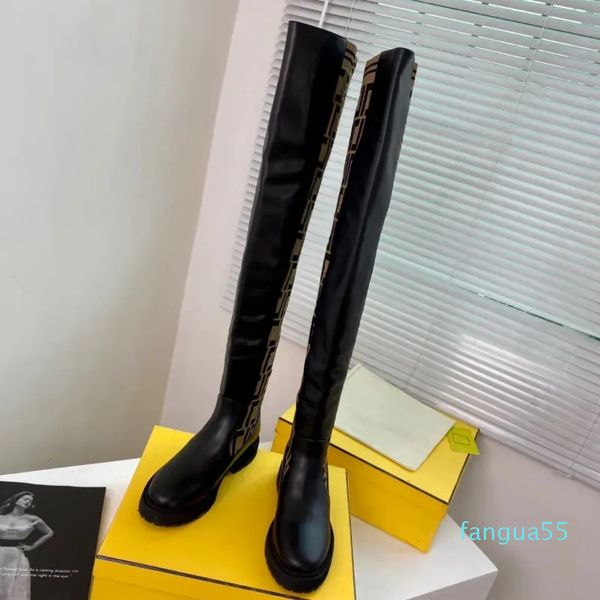 2023 Pisos estilo calcetín Botas altas Tela elástica Cuero negro Bota hasta la rodilla para mujer Zapatos de diseñador de lujo Calzado de fábrica