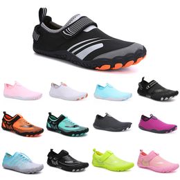 2023 Sports Wading Chaussures hommes Femmes extérieures Randonnée Camping Blanc Black Green Green Bleu Deep Rose Rose Purre Jaune Running Sneakers Trainers Taille 35-46