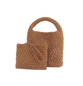 Sac à bandoulière Sporty Chic 2023 : matériau PU tissé pour une qualité ultime, parfait pour les déplacements et les voyages, sac à bandoulière pour femme élégant mais fonctionnel marron