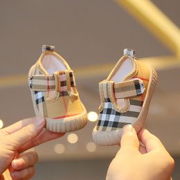 Zapatos de primavera y otoño para niños, zapatos de lona para bebés, zapatos de suela blanda para caminar, zapatos para niñas, zapatillas para niños pequeños, 2023