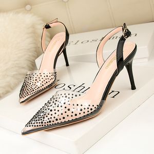 Zapatos de tacón alto transparentes de cristal para primavera, zapatillas para mujer, sandalias de boda nupciales color champán con diamantes de imitación puntiagudos