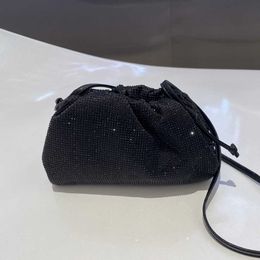 2023 Spring New Cloud Bag Bag Corean Pleg Bag Handheld Bag Single Shoulfody Bag Femenino 240411