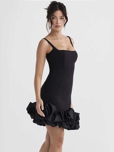 2023 Spring Square Neck Night Club -jurken Simple Rave Outfits Kleding Elegant en chique zwarte mini -jurk