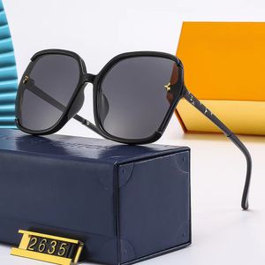 2023 Vierkante zonnebril Dames designer Luxe heren en dames zonnebril Klassiek retro UV400 doosloos