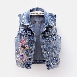 2023 Student Vest Slanke Korte Jas Borduren Bloemen Mouwloze Denim Womens Kralen Vest Gat Jeans Jas Meisje 240229