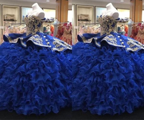 2023 Impresionante vestido de fiesta Vestidos de quinceañera Azul real y dorado con cuentas bordadas de organza con volantes Princesa con gradas Vestido dulce 16 P2893830