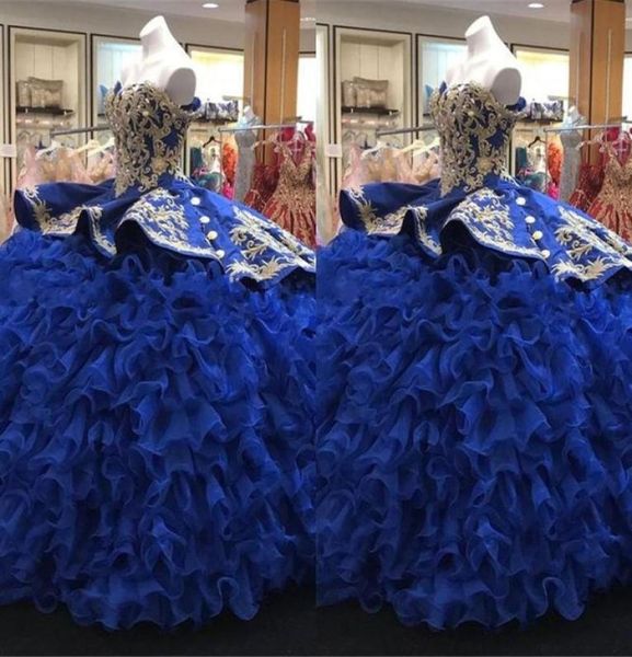 2023 Impresionante vestido de fiesta Vestidos de quinceañera Azul real y dorado con cuentas bordadas de organza con volantes Princesa con gradas Vestido dulce 16 P9042945