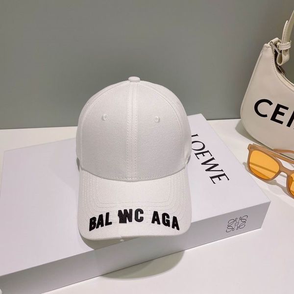 2023 Gorras de bola de verano Letras casuales B Béisbol de ala curvada Letras para mujer para hombre Sombrero de impresión