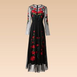 2023 été noir fleur broderie Tulle robe à manches longues col rond lambrissé longues Maxi robes décontractées S3W030427