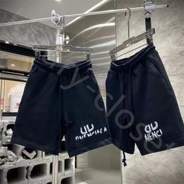 Shorts masculinos de alta qualidade com estampa de letras de alta qualidade, soltos e casuais, leves, luxuosos, confortáveis, respiráveis, tendências, shorts de alto nível de aparência, tamanho M-4XL