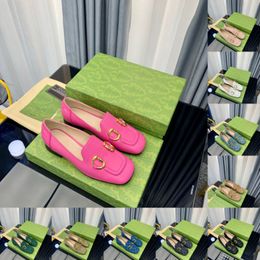 2023 encantos de verão embelezado caminhada camurça mocassins sapatos bege couro genuíno casual deslizamento em apartamentos mulheres designers de luxo vestido plano sapato calçado de fábrica