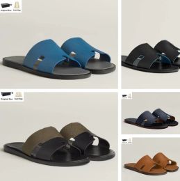 2023 Chaussures de sandales découpées d'été Izmir Slide Flats Men Men de veau en cuir Slip sur les pantoufles de plage Comfort Man Casual Walking EU38-46 Boîte
