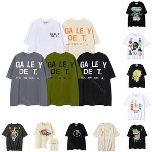 2023 Summer Designer Mens T-shirts Galleryse depts shirt Vintage wash do old Skeleton car graffiti print casual loose short sleeve T-shirt Galleryes depts Géométrique