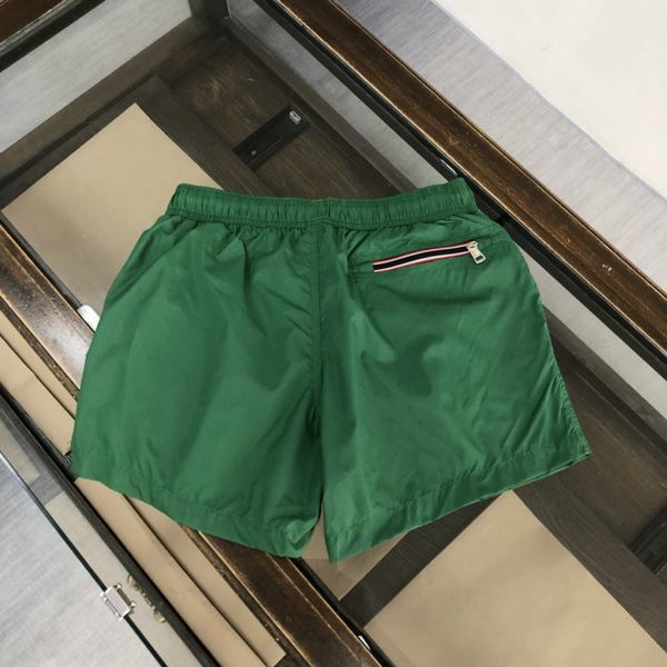 2023 XXXL Mens Designer Luxury ShortsTissu de technologie mince confortable et respirant Séchage rapide Mode masculine régulière décontractée pour hommes Shorts de mode pour femmes S XXX