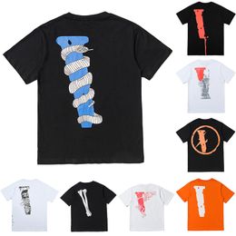 2023 Summer Mens Designer T-shirt Amis Lettre Imprimer Tees Big V Hommes Femmes Manches Courtes Style Hip Hop Noir Blanc Orange T-shirts Vlones Tees Taille S-XL