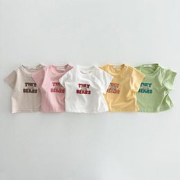 2023 Summer Nuevo Baby Manga corta Camiseta Tindo oso estampado Camisetas para niña