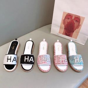 2023 Zomer nieuwe slipper designer man slide vrouw sandaal gouden ketting Gevlochten platte sandaal gebreide borduurwerk Espadrilles brief Slipper met stofzak