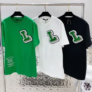 2023 Été Paris Homme T-shirts Designer Tee Letter Tshirt T-shirt Classic Fashion Green Womens Brans manches Coton T-shirt décontracté Tops