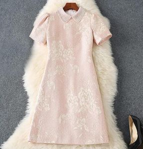 2023 Summer Pink Floral perle Jacquard Robe Sleeve Peter Pan Necl