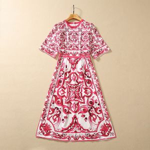 2023 Été rouge et blanc Porcelaine Paisley Imprimé Robe de coton perlé à manches courtes couche rond Robes décontractées Midi S3Q160713