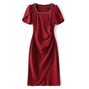2023 été rouge couleur unie BeadedDress manches courtes col carré genou longueur robes décontractées W3L041501