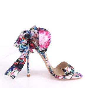 2023 Zomer Sandalen mode Red Bottom Women Brand Design Flower Multi Color Painted Silk Hoge Heels Sandalen 8 cm 10 cm 12 cm kleding Schoenen Open Toe Red Sole Sandaal