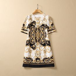 2023 Été Blanc Noir Paisley Imprimer Paillettes Perlées Robe À Manches Courtes Col Rond Strass Droite Courte Robes Décontractées S3Q060705