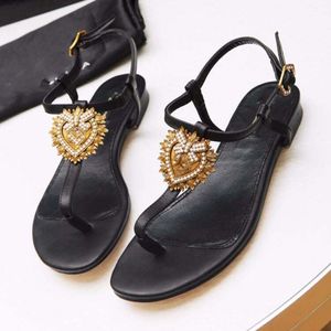 2023 Zomer Vrouwen Casual Sandalen Loafers Platte Schoenen Slippers Sandalen Mode Designer Merk Luxe 35-43