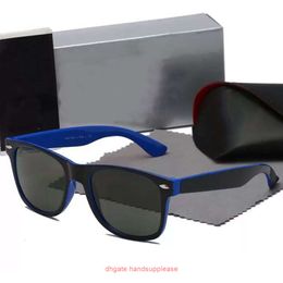 2023 Zonnebrillen van Dames Heren Metalen frame spiegelglas lens rijden outdoor reisbril Luxe Designer Zonnebril uv400